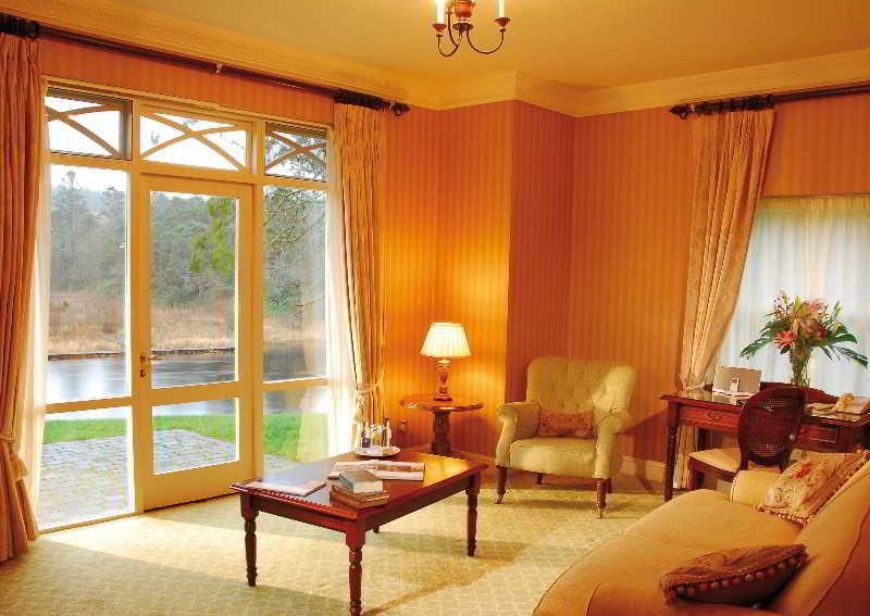 Ballynahinch Castle Hotel Exterior foto